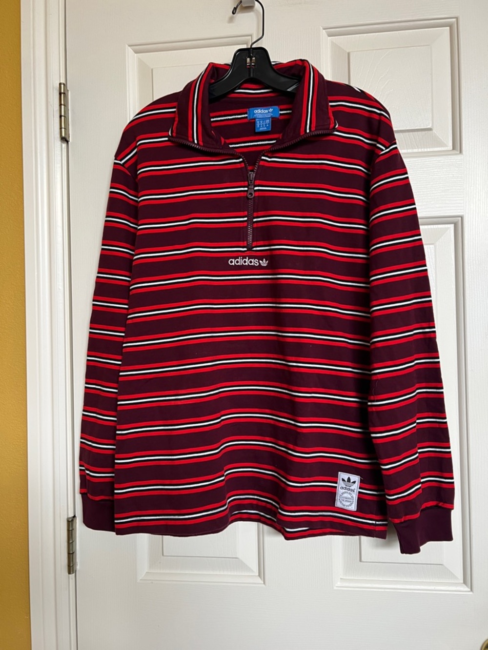 Adidas mens pull over tops / sweatshirt ( NWOT ) 3 Streifen brand
